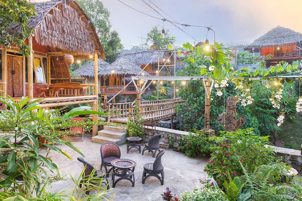 Onong'S Homestay & Cafe Tomohon ภายนอก รูปภาพ